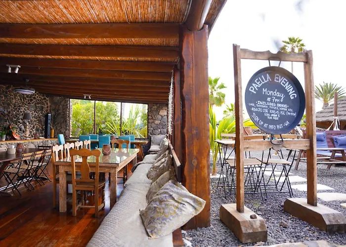 Finca De Arrieta Village - Yurts And Stone Cottages - Shared Pool - Walking Distance To Arrieta Beach - Off Grid