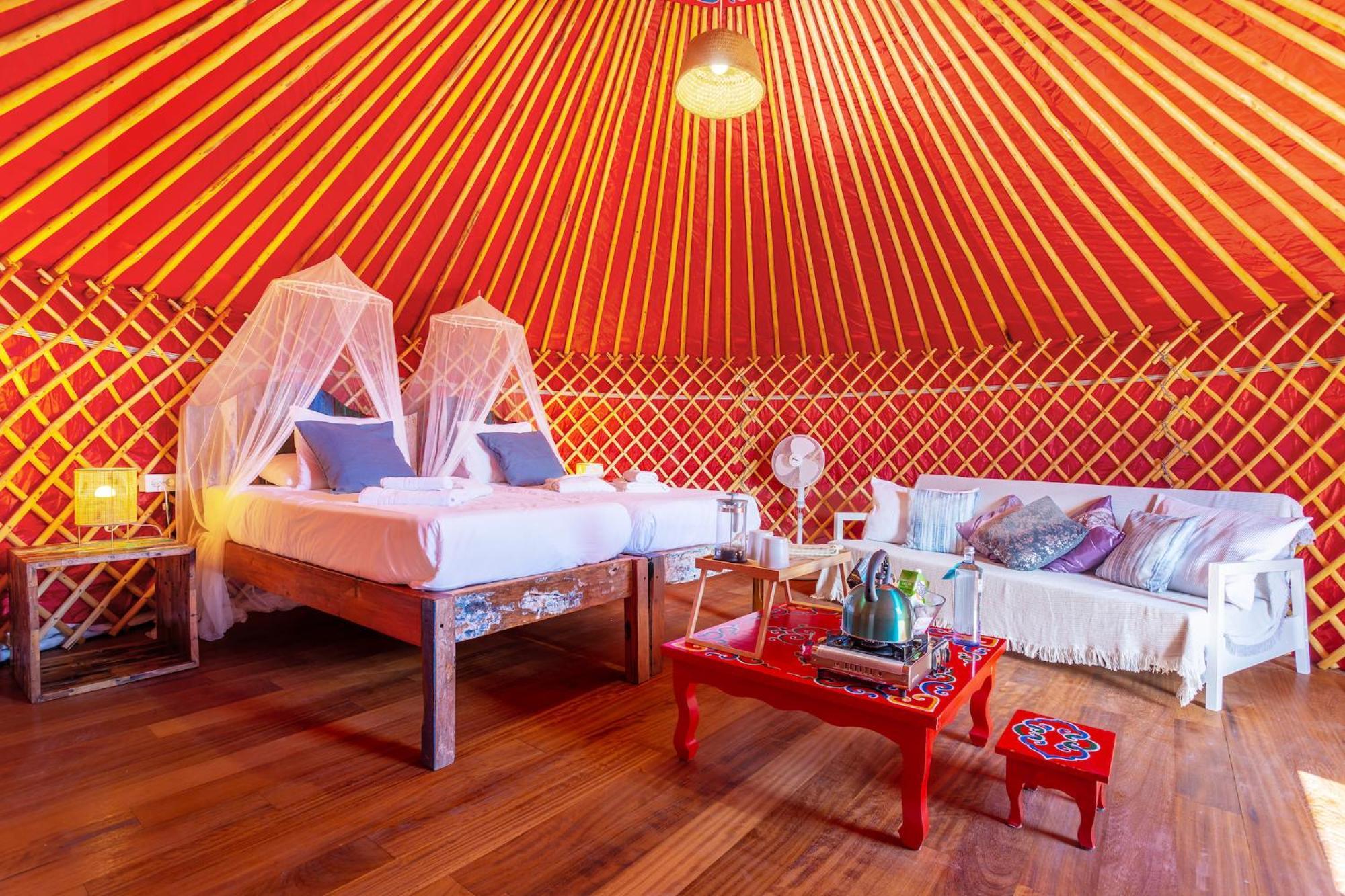 De Arrieta Village - Yurts And Stone - Shared Pool - Walking Distance To Arrieta - Eco Friendly * Tabayesco