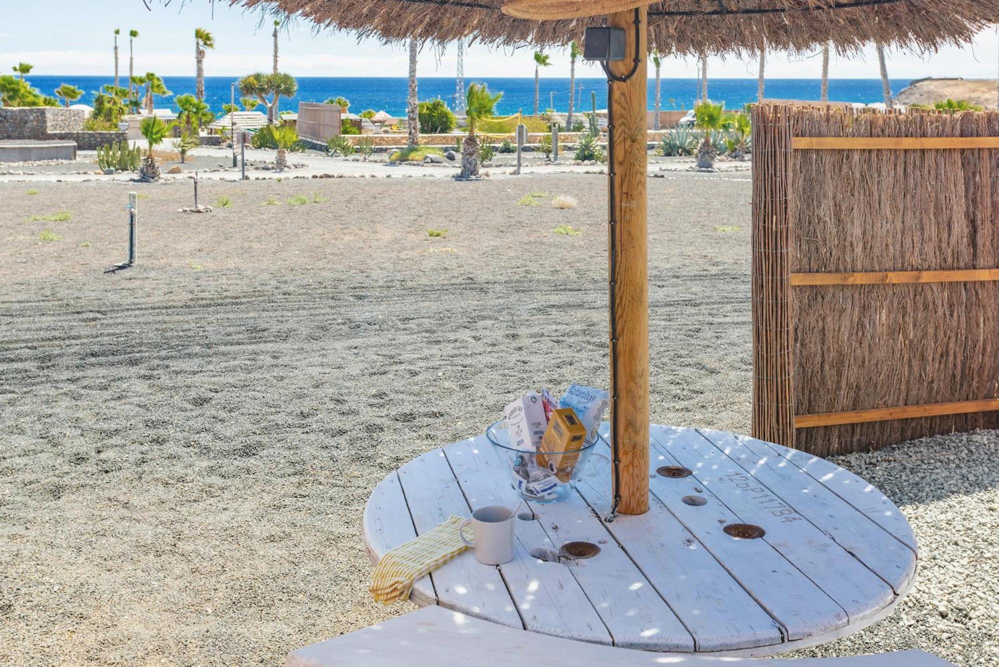 De Arrieta Village - Yurts And Stone - Shared Pool - Walking Distance To Arrieta - Eco Friendly Resort Tabayesco