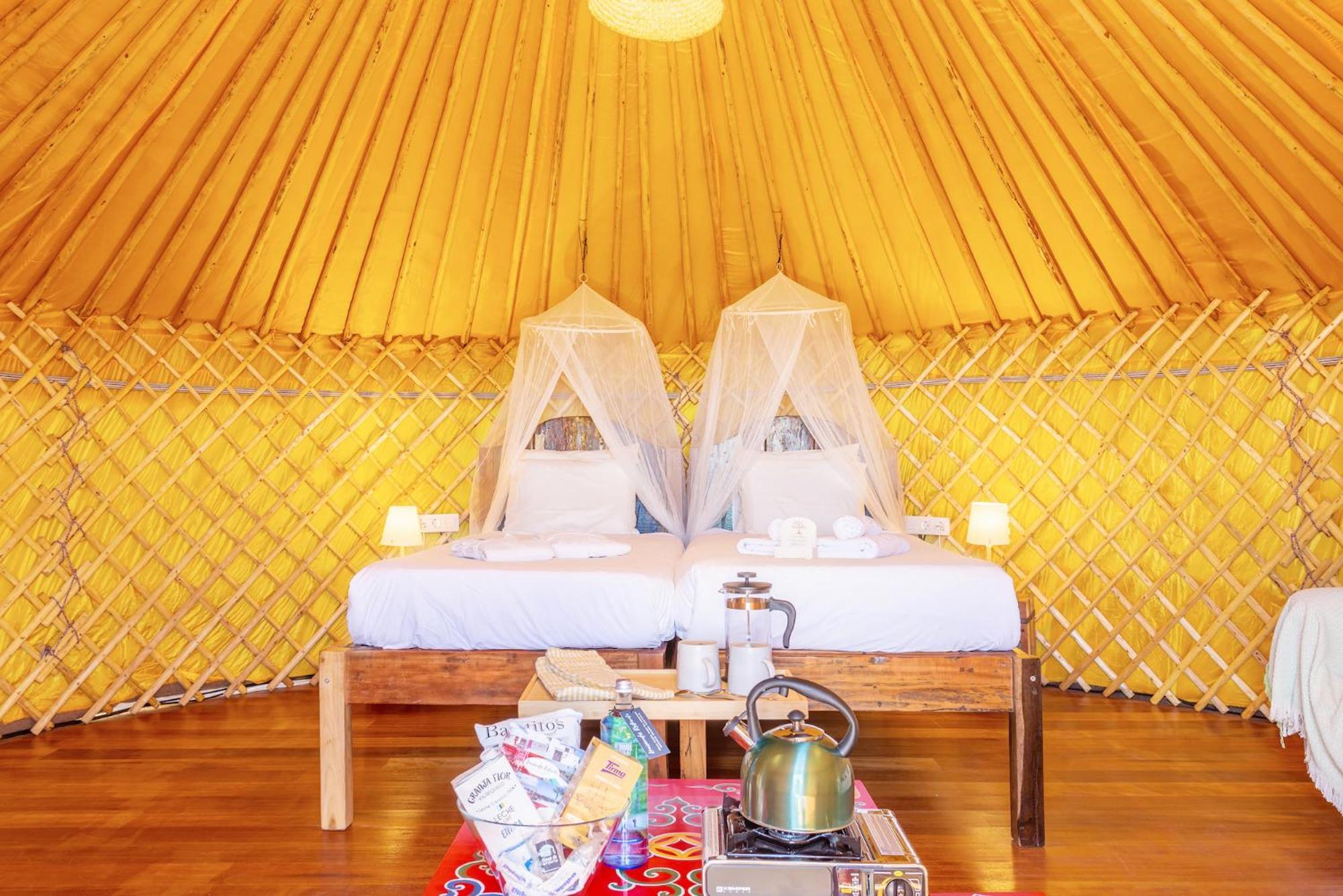 De Arrieta Village - Yurts And Stone - Shared Pool - Walking Distance To Arrieta - Eco Friendly Resort Tabayesco