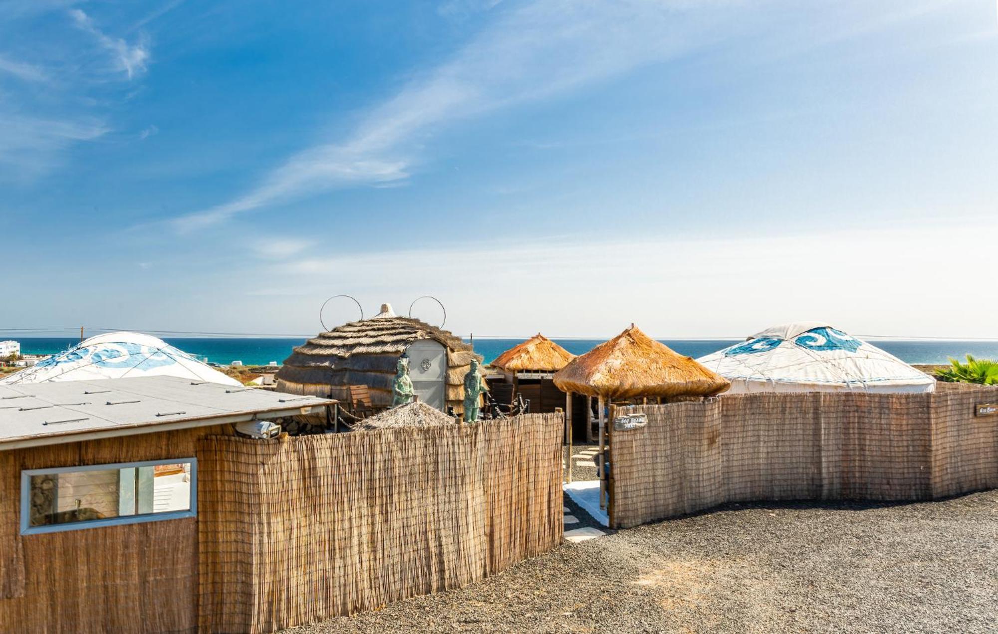 Resort De Arrieta Village - Yurts And Stone - Shared Pool - Walking Distance To Arrieta - Eco Friendly *