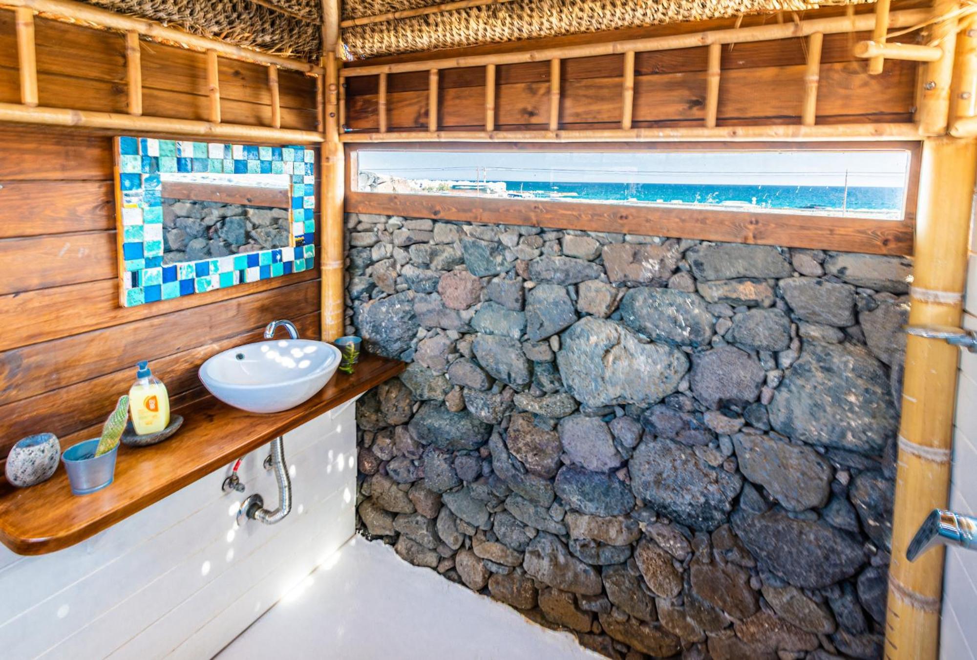 De Arrieta Village - Yurts And Stone - Shared Pool - Walking Distance To Arrieta - Eco Friendly